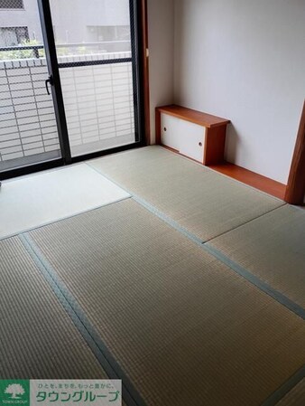 ロイヤルハウス都立大の物件内観写真